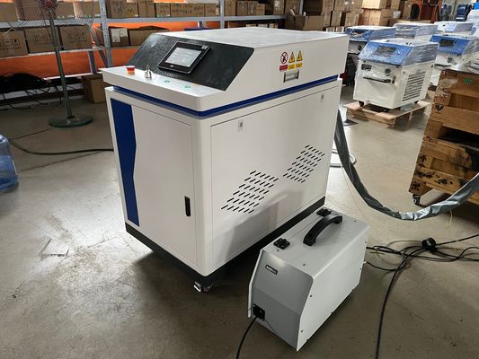 Επισκευαστήρια μηχανημάτων 1kw 1.5kw 2kw Μεταλλική γραμματοειδής συγκόλληση χειροκίνητη μηχανή συγκόλλησης με λέιζερ οπτικής ινών 1064nm